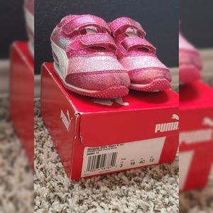 Pink Glitter Puma Toddler Shoes 💕